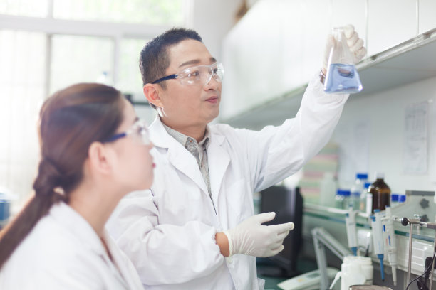 成为科学家的需要深度积累!