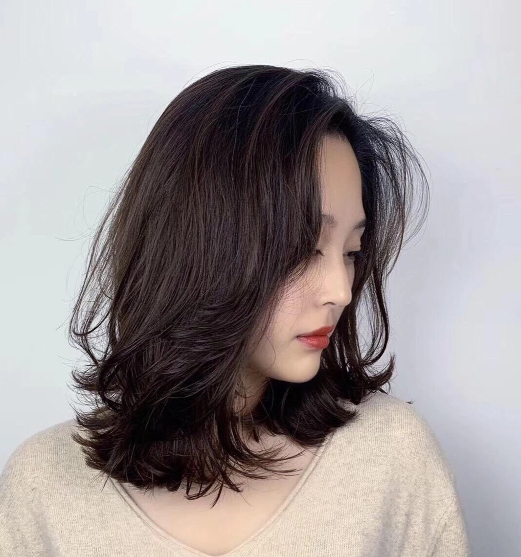 发型 流行发型推荐30款，立体时尚很洋气，不论长短都很心动