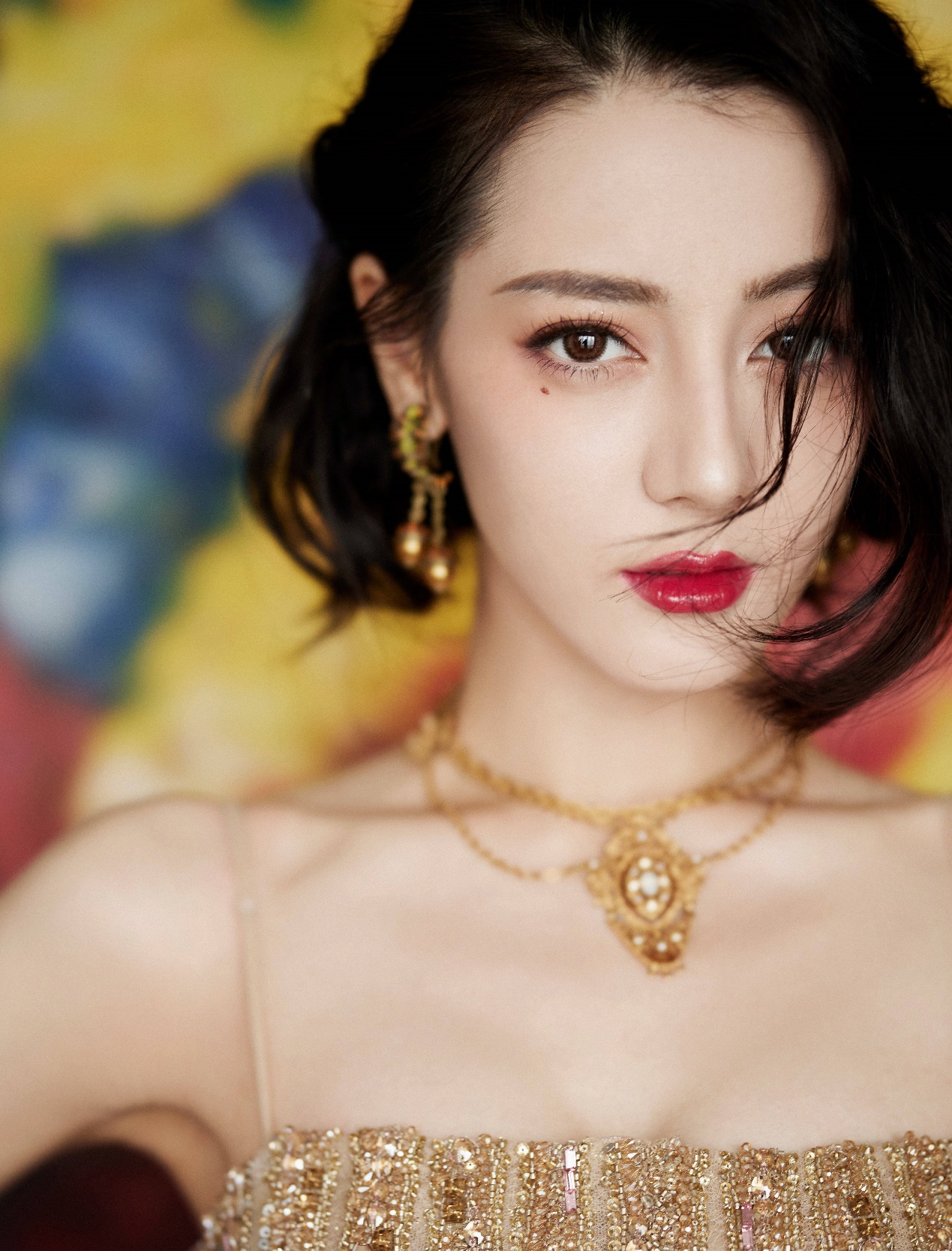 迪丽热巴|“百变女神”迪丽热巴，不一样的风格展现