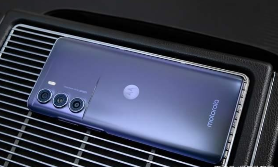 电池|近期爆款备受好评的手机，每一款都各具特色，闭眼购买完全没问题