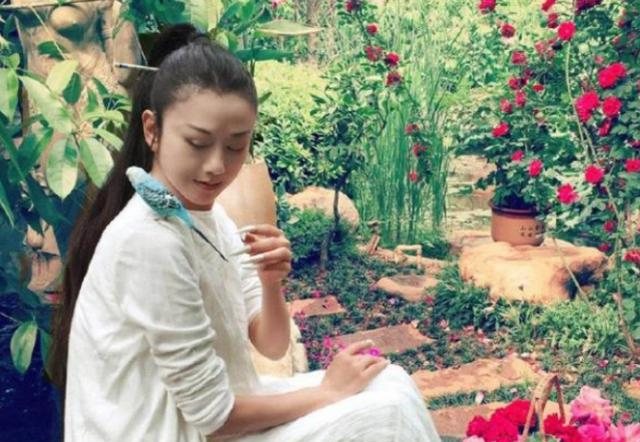 肖战|杨丽萍为了身材常年节食!太阳宫管家辟谣:她一顿都吃三四斤鱼