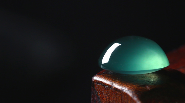 翡翠|这几点翡翠新手们最容易忽视,对于翡翠的这些讲究,你都了解了吗