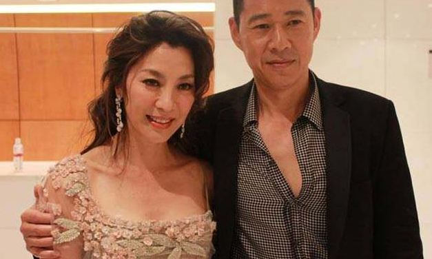 张丰毅|张丰毅:娶12岁娇妻后拒绝参加亲生儿子婚礼,理由却没法反驳!