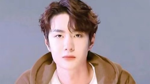 易烊千玺|王一博与易烊千玺对比又被嘲，名气大过实力