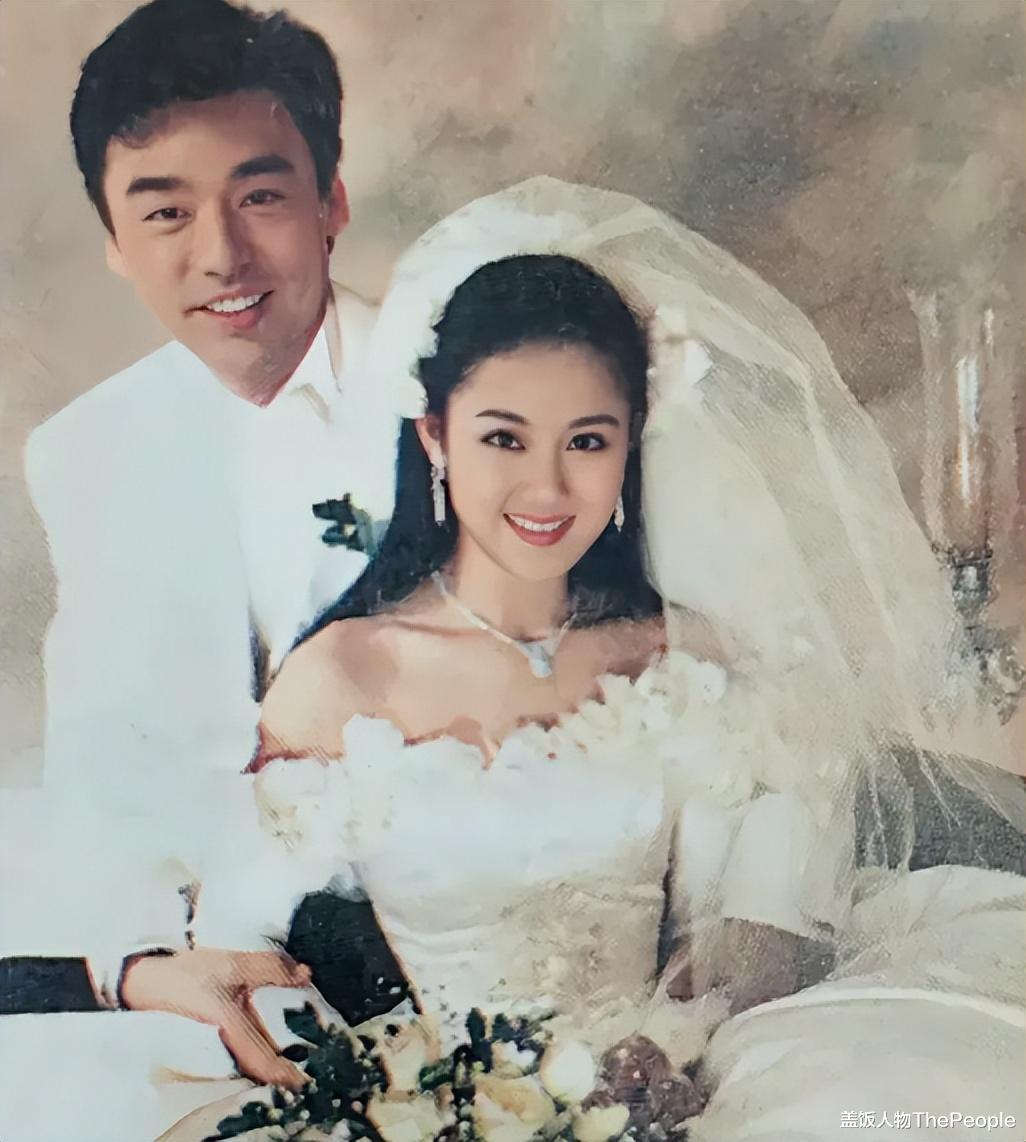 张柏芝|大额头小眼睛塌鼻子,这7位星二代,完全浪费了爸妈的高颜值基因