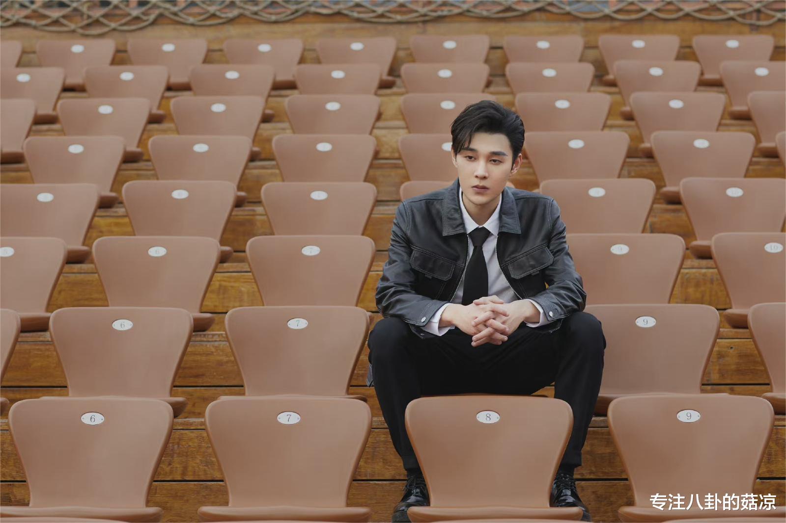 纵有疾风起|《纵有疾风起》后剧荒了?四部职场爱情剧将播,总有一款适合你