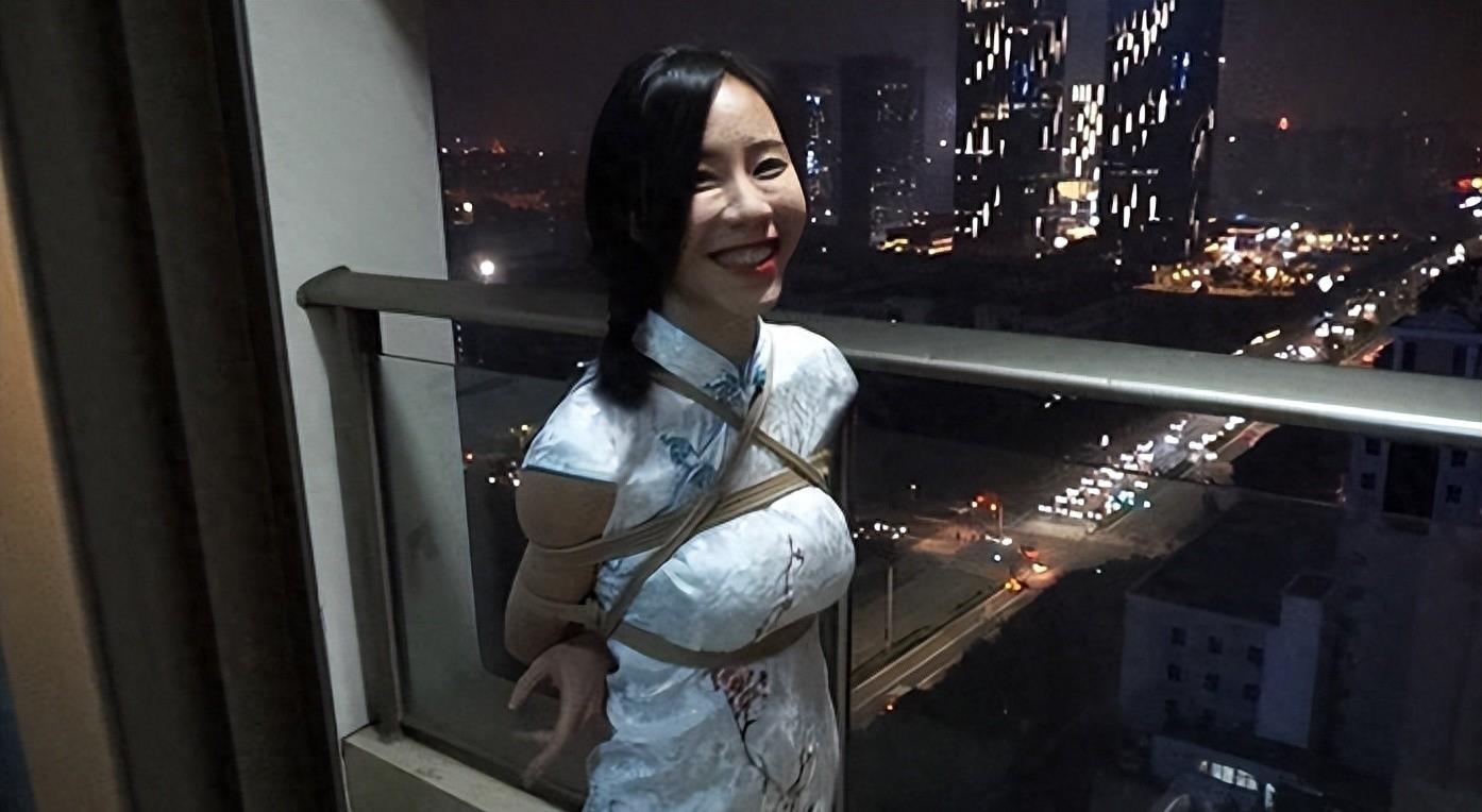 这些“侮辱观众智商”的镜头,简直荒谬无比,导演脑子被驴踢了吧