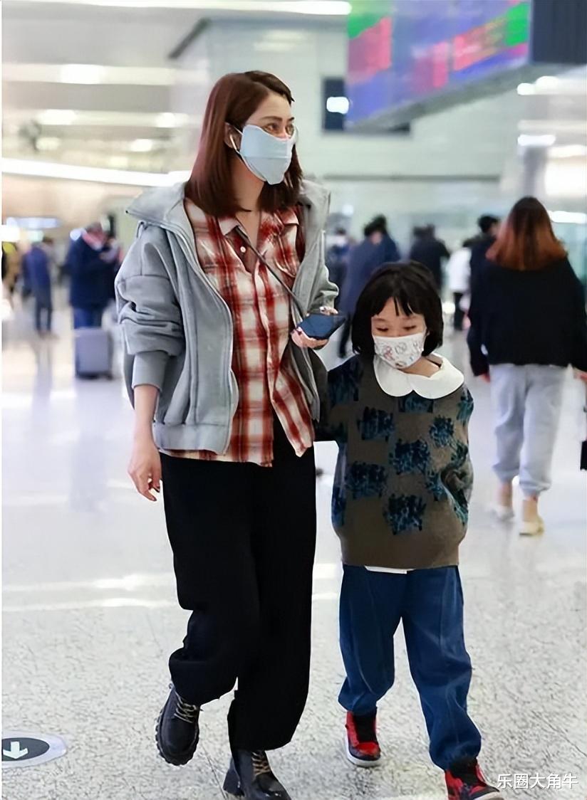 演员张丹峰:求求你听一听,洪欣在说什么,你快把她烫熟了