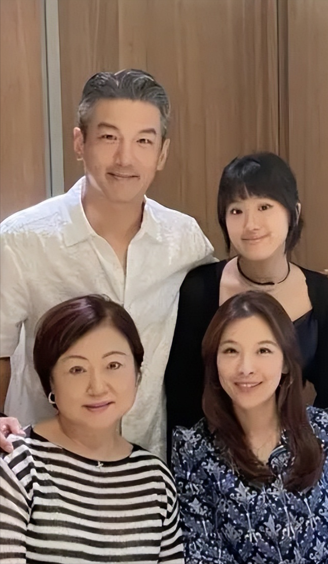 曝林若亚婚姻幸福原因:把梧桐妹当亲生,跟婆婆当姐妹,爱孙志浩