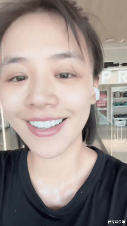 马思纯 马思纯晒健身美照，全素颜出镜颜值耐打，瘦身成功后又美又自信