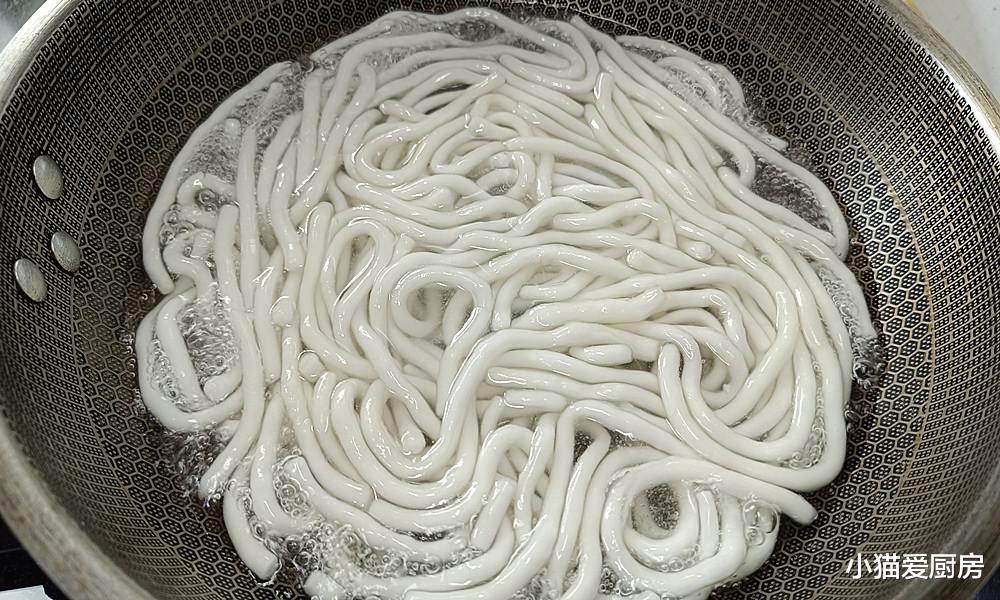 土豆|天热了做道“酸辣土豆粉”来吃吧！香辣爽口，一碗下去超过瘾