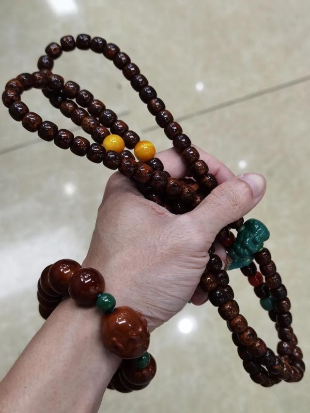 沉香木|那些被夸有品位的文玩人,原来是偷偷戴了这些串儿