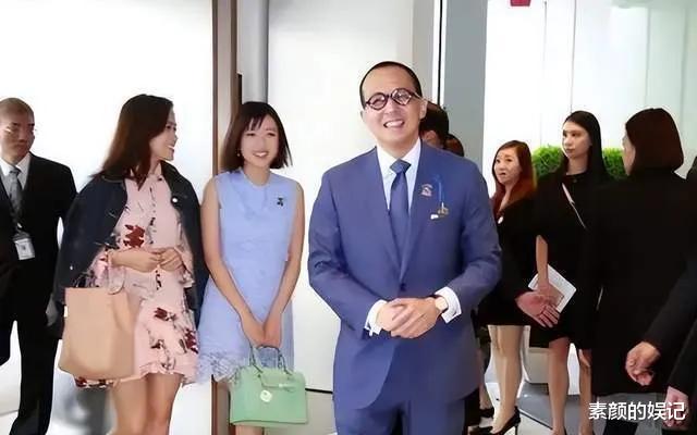 李泽楷|贴身保镖曝李泽楷性格善变半夜去坟场,梁洛施郭嘉文离开他是对的