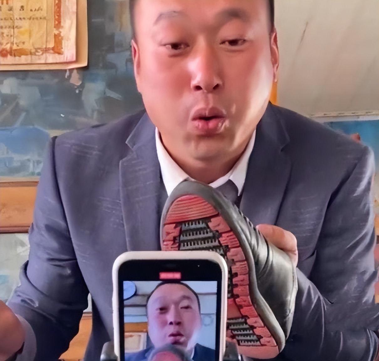 封神第一部|网红圈的人走茶凉,在“张同学”身上体现得淋漓尽致,他犯了大忌