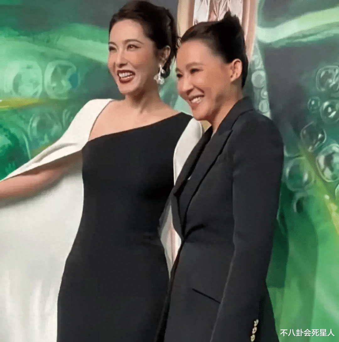 曾黎的僵硬脸,倪妮的冷白皮,让我看到自然美与科技美的区别