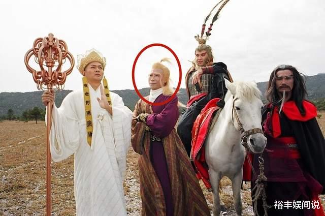 夏韶声|70岁夏韶声被曝定居中山!与粉丝合照主动摘口罩,女友小其33岁