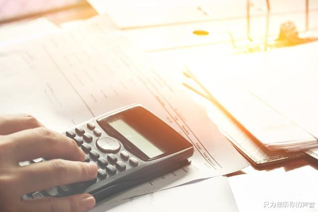 |80%的人赚不到20%的钱:为什么普通人赚钱那么难呢?