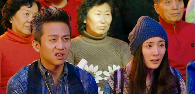 春晚|邓超央视春晚再放飞自我,携手王二妮更新超市神曲