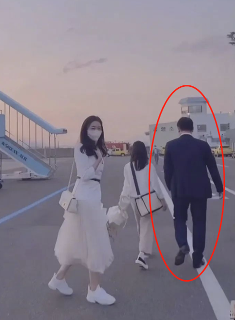 48岁“地表最强小三”,拿下百亿老头却说:我对钱没兴趣