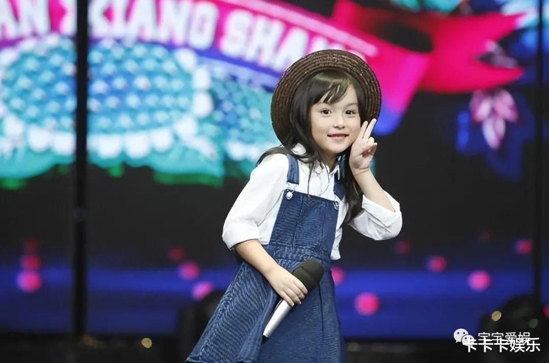 刘楚恬:因长相甜美被禁止整容,2岁出道年入百万,如今长成啥样