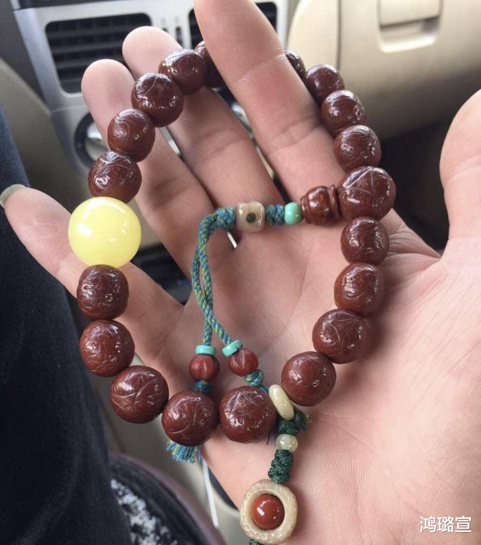 文玩|文玩能盘不能戴到底是因为啥?真的是这样么?