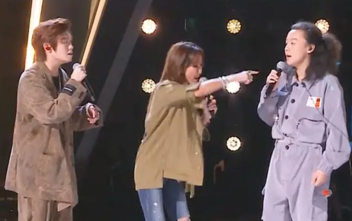 中国好声音|《好声音》前制片人爆料，曾有选手斥资3000万，买下总决赛的冠军