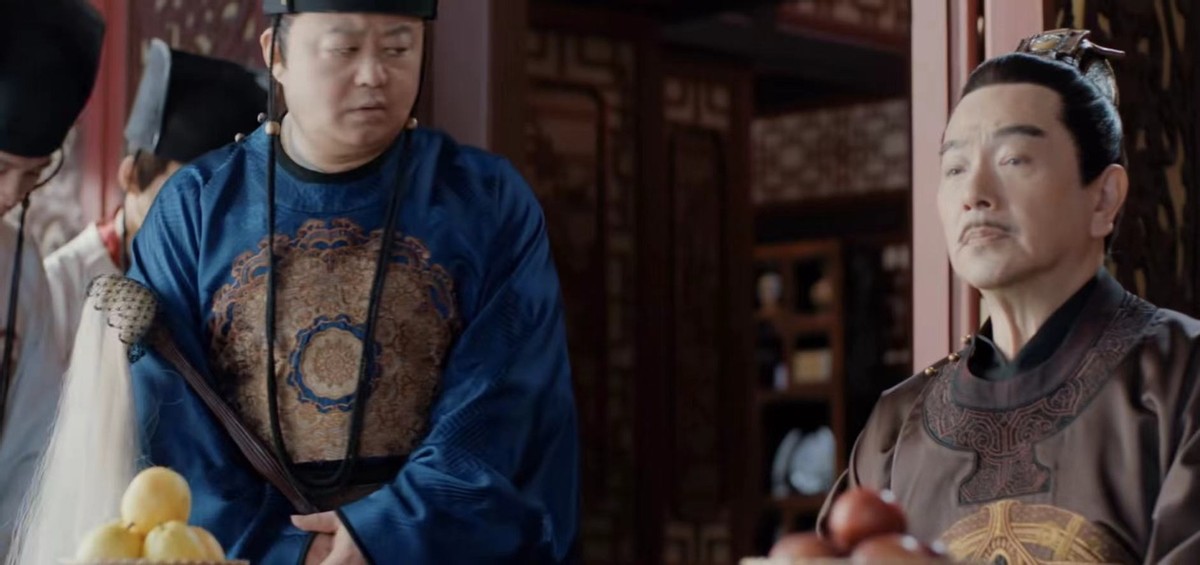 一脸反派相,却非要尬演古装“甜妹美人”,谁的审美出了问题?