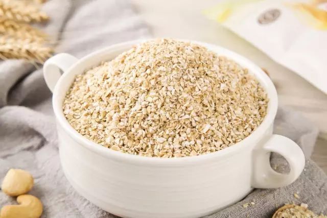 想吃肉，怕血糖高？提醒：掌握7个技巧，糖尿病人可以放心吃肉