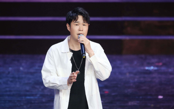 红得快，凉得更快的7位明星，以前曾是男神女神，现“无人问津”