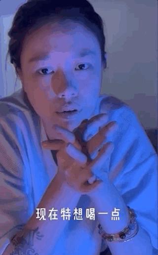 汪峰|汪峰前妻双手发抖表情极度痛苦，吸毒被抓后精神出问题了？