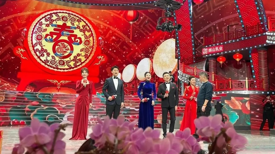 主持人|辽视春晚主持人阵容曝光，刘心悦稳居C位，端庄优雅有“一姐”范