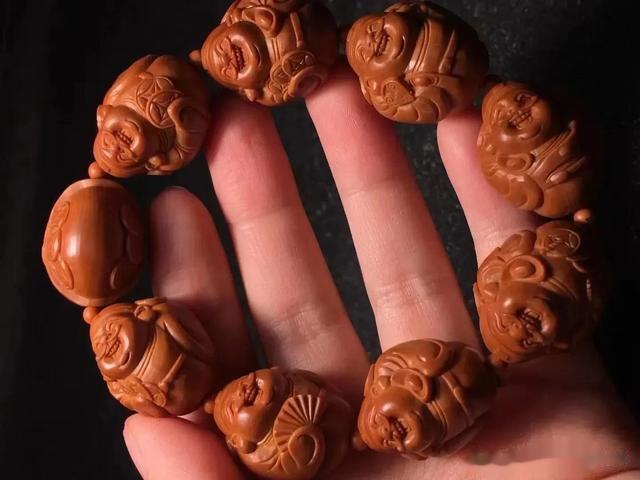 雕刻|手串如何判断手工还是机雕