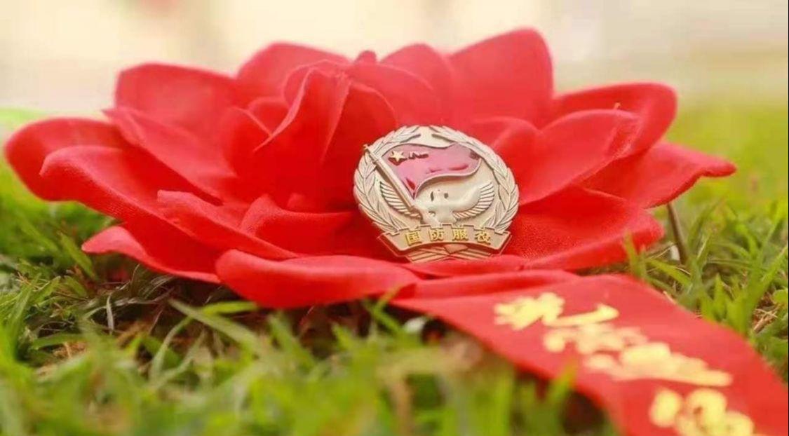 pmi|军官在部队快的都是副团了,如果转业到县城基本上是科员编制!