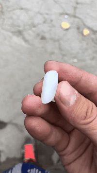 |还是不玩和田玉了,一个白度都这么麻烦