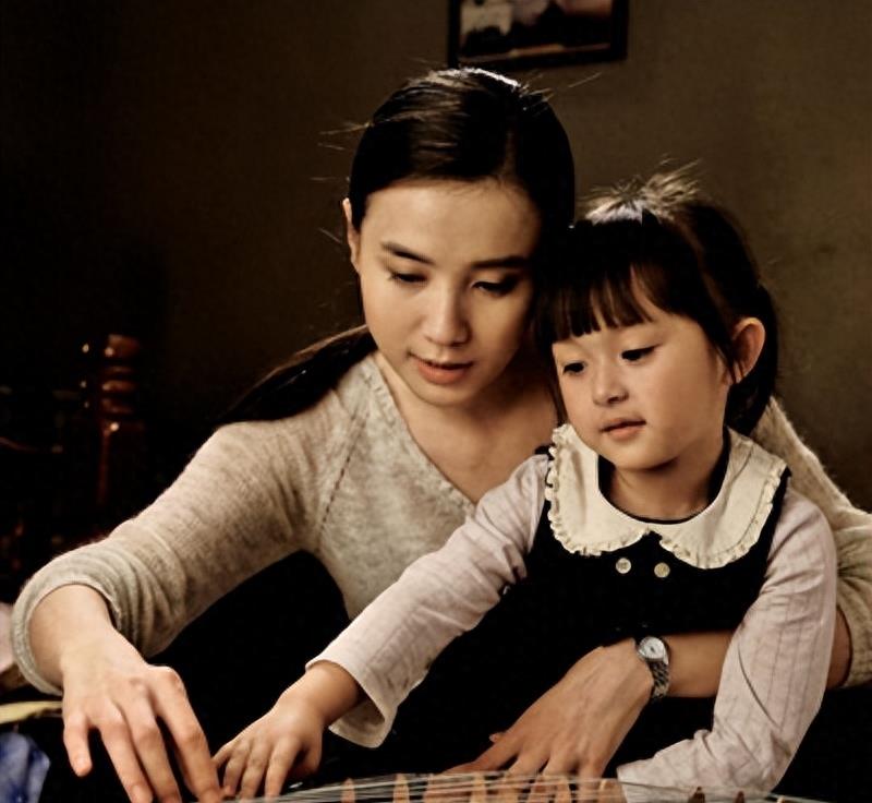 2岁出道年入百万,因长相甜美被禁止整容的刘楚恬,如今长成啥样