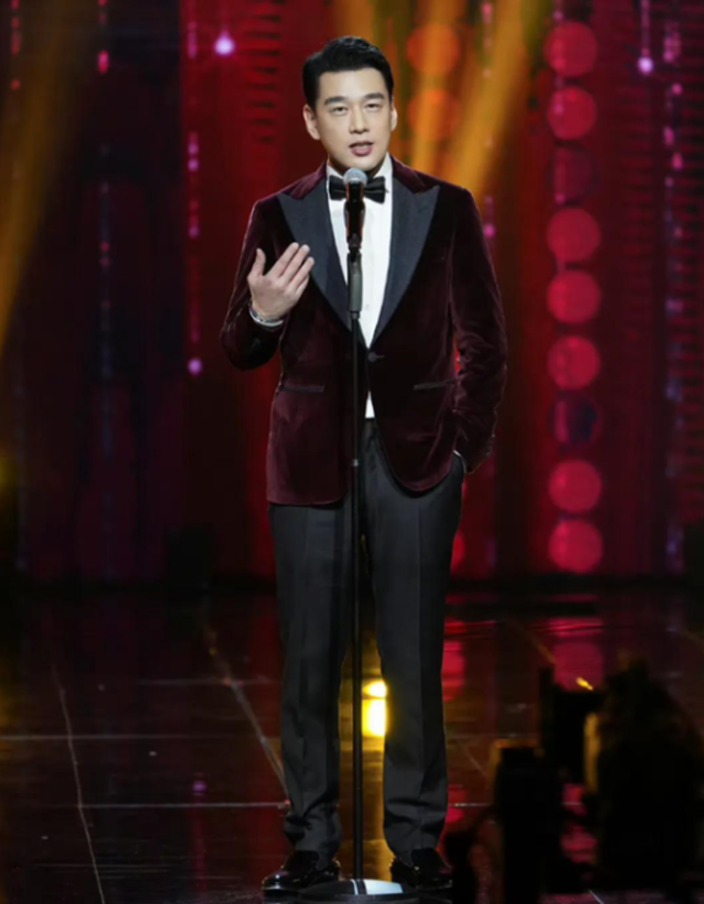 王耀庆:为省房租娶房东女儿,婚后生两子,如今事业有成家庭幸福