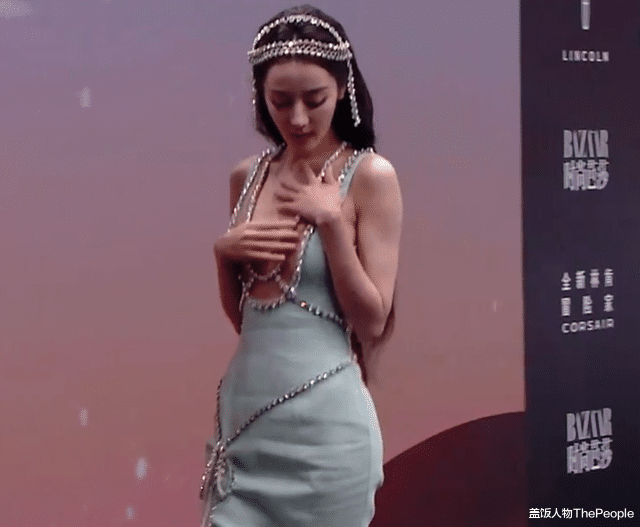 芭莎|又是红毯来袭！干瘪的、浮夸的、需打马赛克的，这次芭莎一言难尽