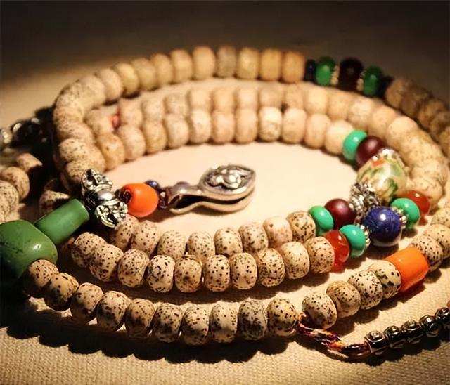 星月菩提“吸油”又“吐油”?