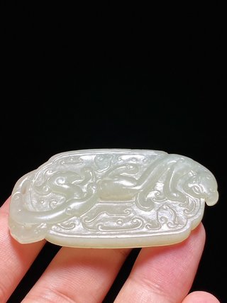 乾隆|清乾隆 和田玉籽料 龙凤纹 玉璧 玉珮