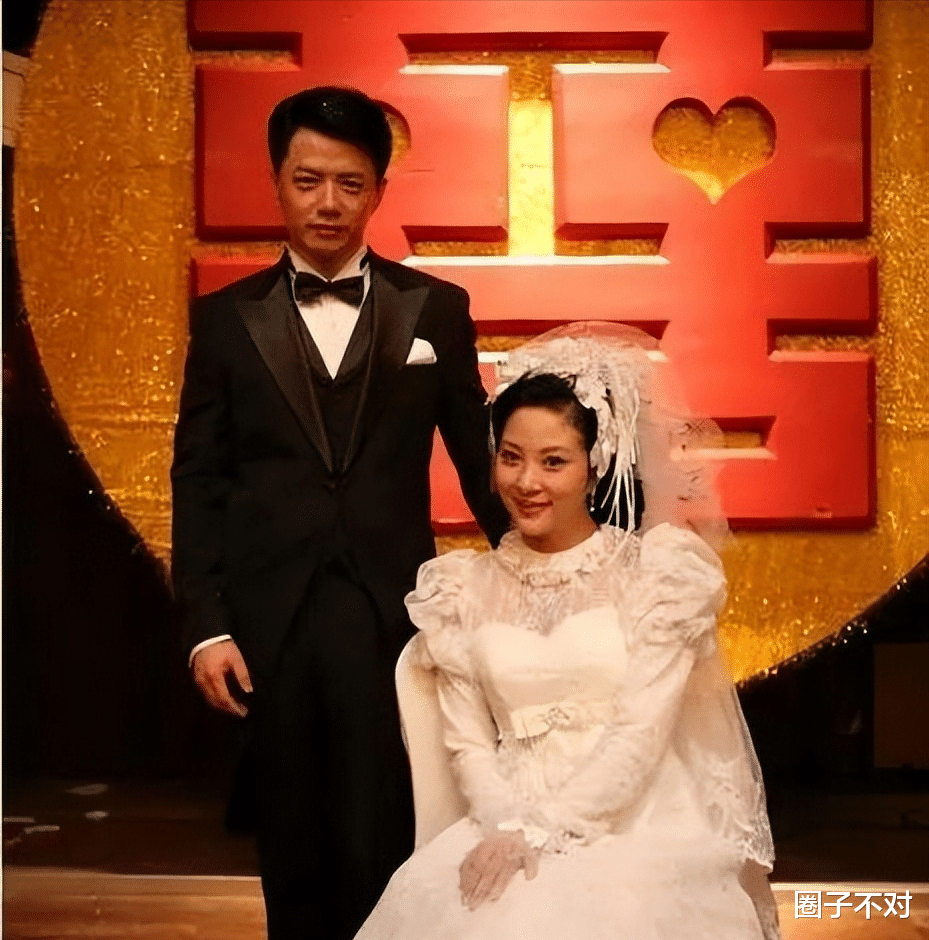 他追了9年才娶了妻，因为妻子怕疼做了12年丁克，余生只想宠着她