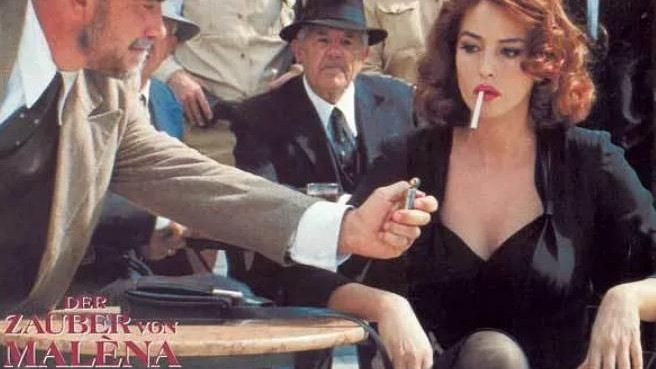 开局就让人血脉偾张的10大黄暴电影，可别说你一部都没看过