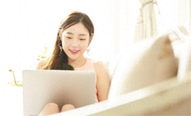 同学58岁就生病去世，参加完他的葬礼后，我狠心断掉了儿子的月供