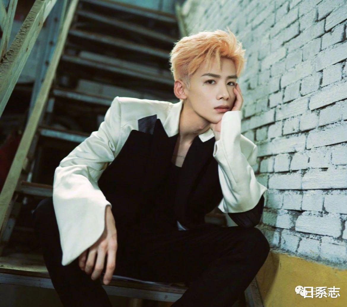 穿衣搭配 原来,用衣服撑起的时尚感,在随意的氛围感面前也会黯然失色啊!