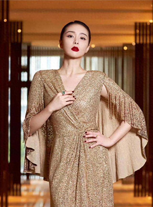 “一夜爆红”到“打回原形”,高叶只用半年,终是步了张小斐后尘