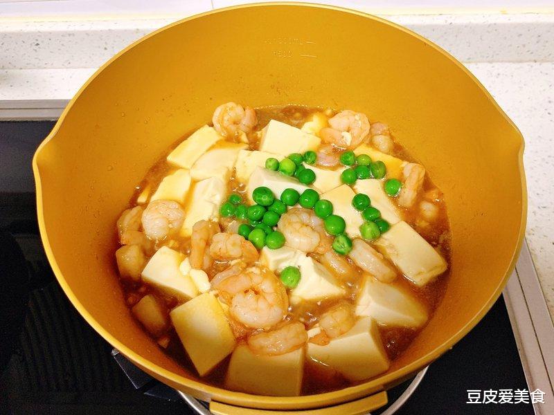 龙虾|50岁后要“养骨”,少吃鸡蛋和牛奶,多吃3样,手脚麻利精神足