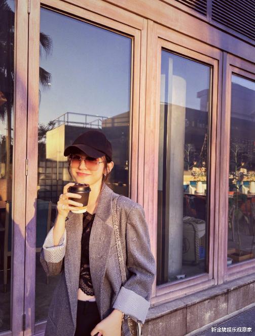 真迪士尼公主！张若昀拍的唐艺昕上热搜，谁说直男不会拍照？