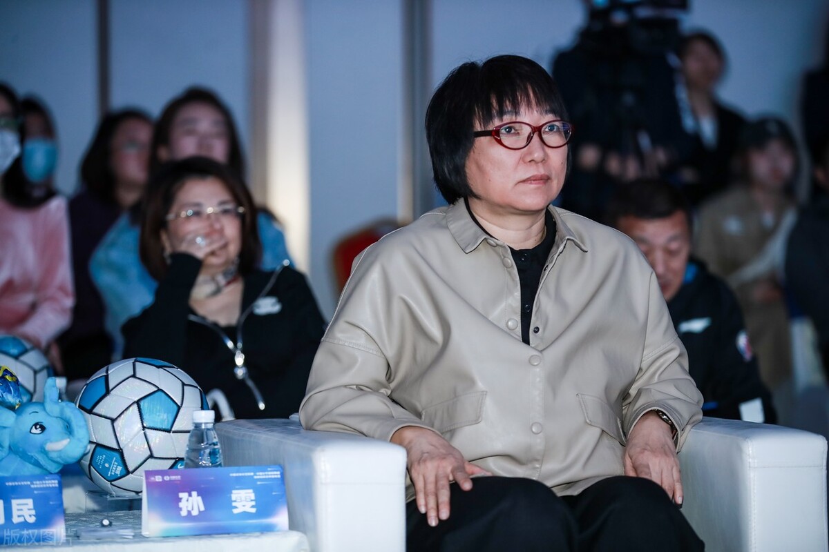 球迷等到了,50岁孙雯被总局提拔委以重任,专业的事就该专业人做