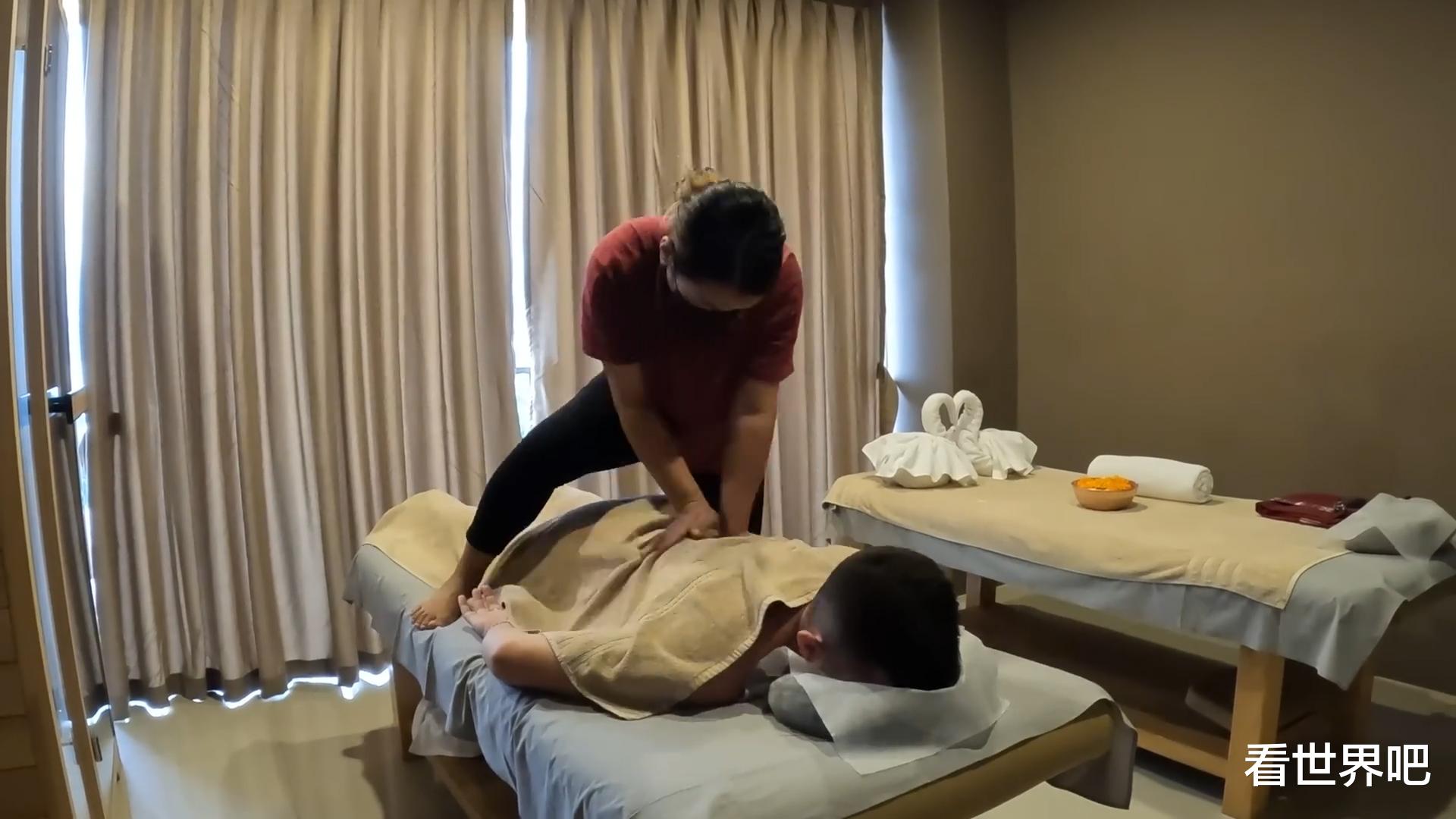 安达卢西亚|小伙去尼泊尔旅游，误入街边按摩店，结账时直呼赚到了