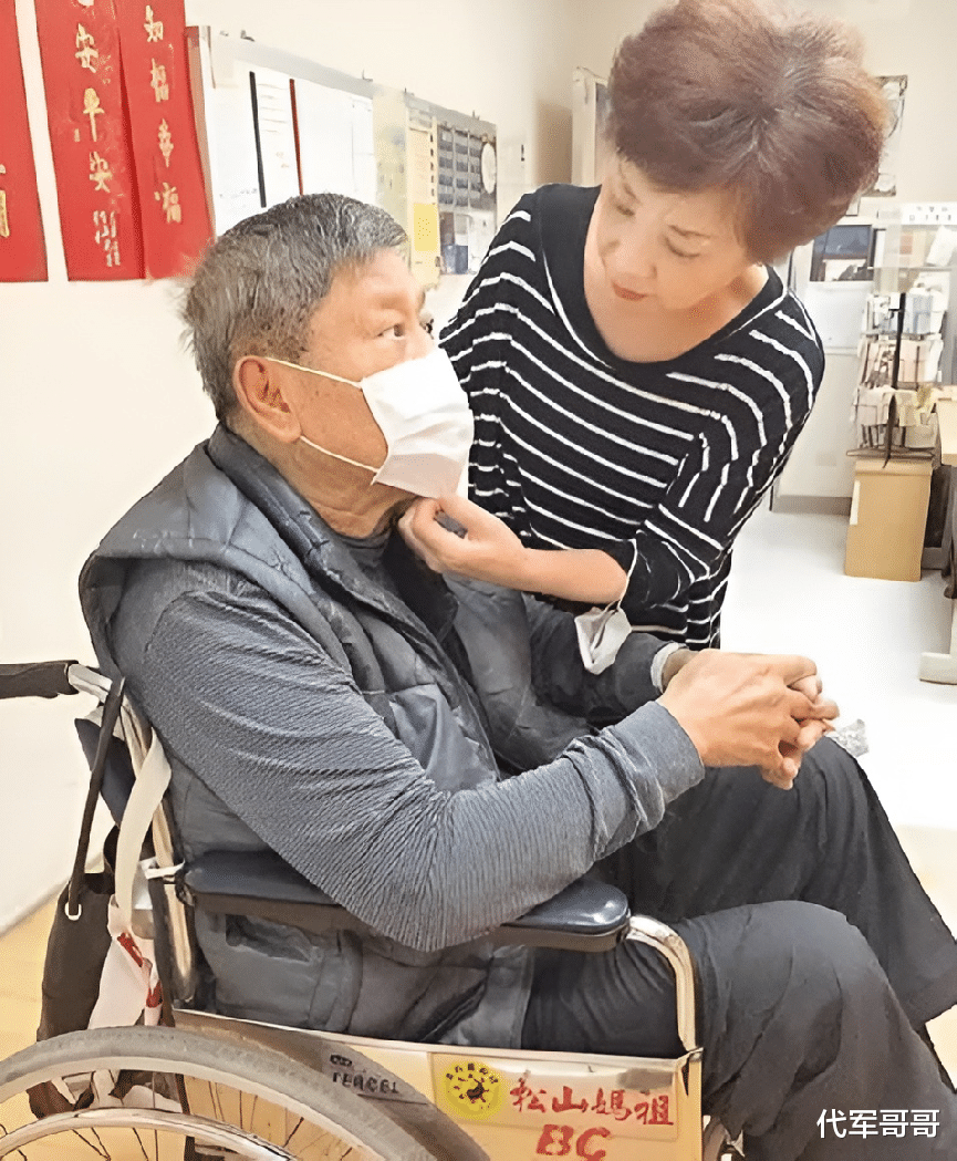 娜鲁湾情歌|74岁著名歌手万沙浪去世!上春晚一举成名,受伤患病后遭妻儿抛弃