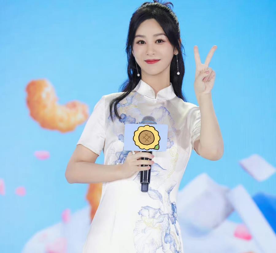 杨紫|谁来拯救杨紫的颜值！多任化妆师遭网暴，一位不堪电话辱骂请辞